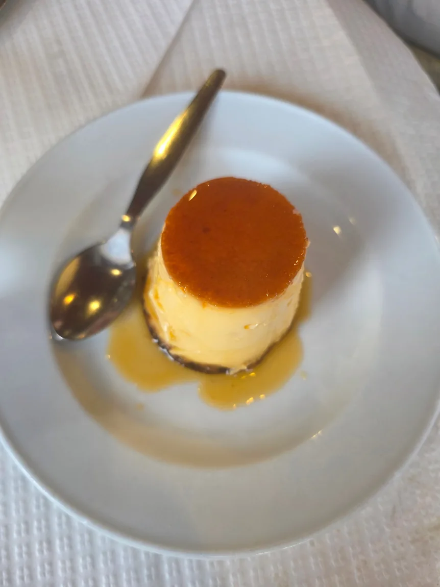 Pudim flan: a sobremesa portuguesa de caramelo